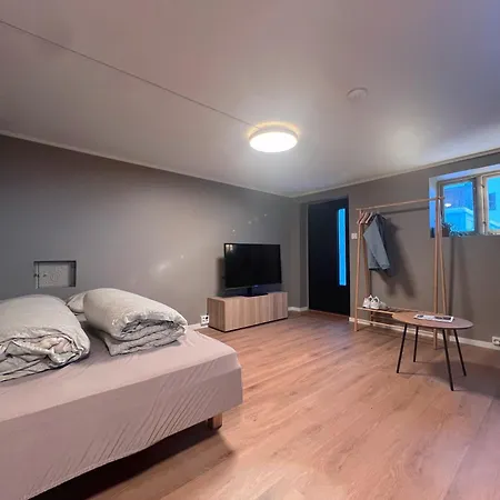 With Parking! Apartamento